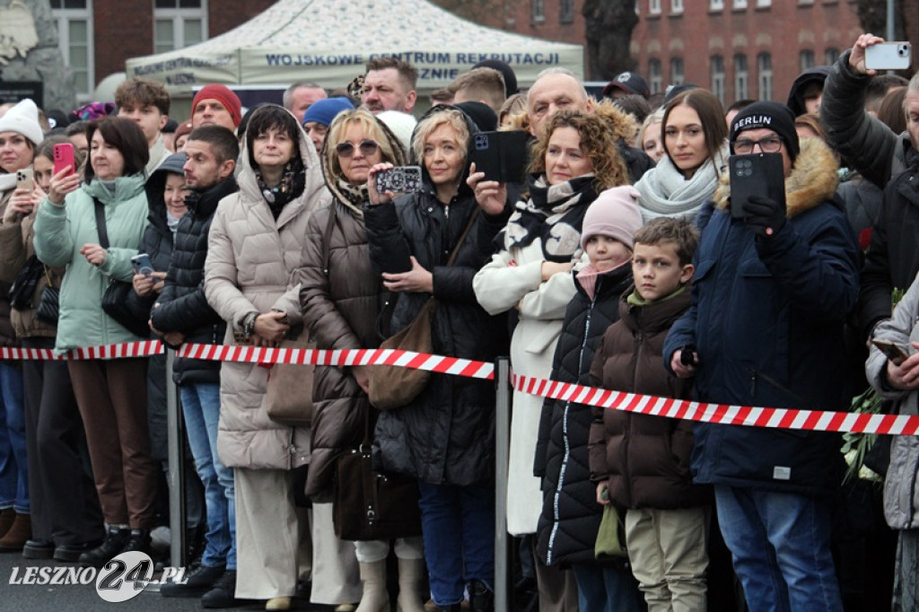 Przysięga żołnierzy dobrowolnej służby w Lesznie