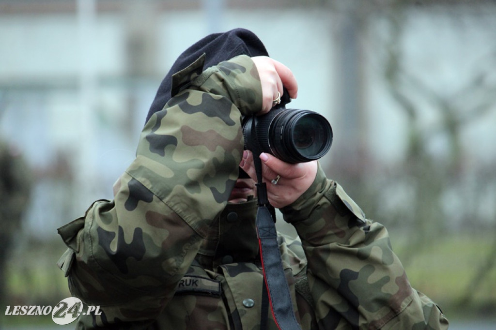 Przysięga żołnierzy dobrowolnej służby w Lesznie