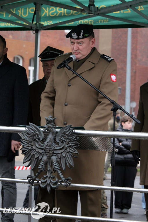Przysięga żołnierzy dobrowolnej służby w Lesznie