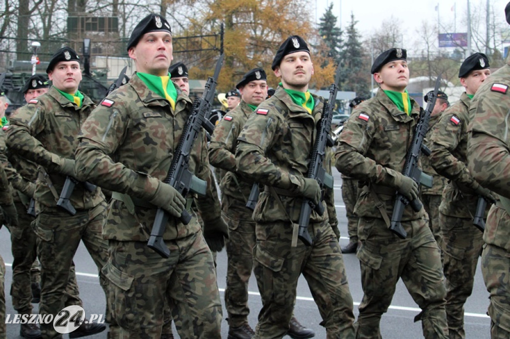 Przysięga żołnierzy dobrowolnej służby w Lesznie