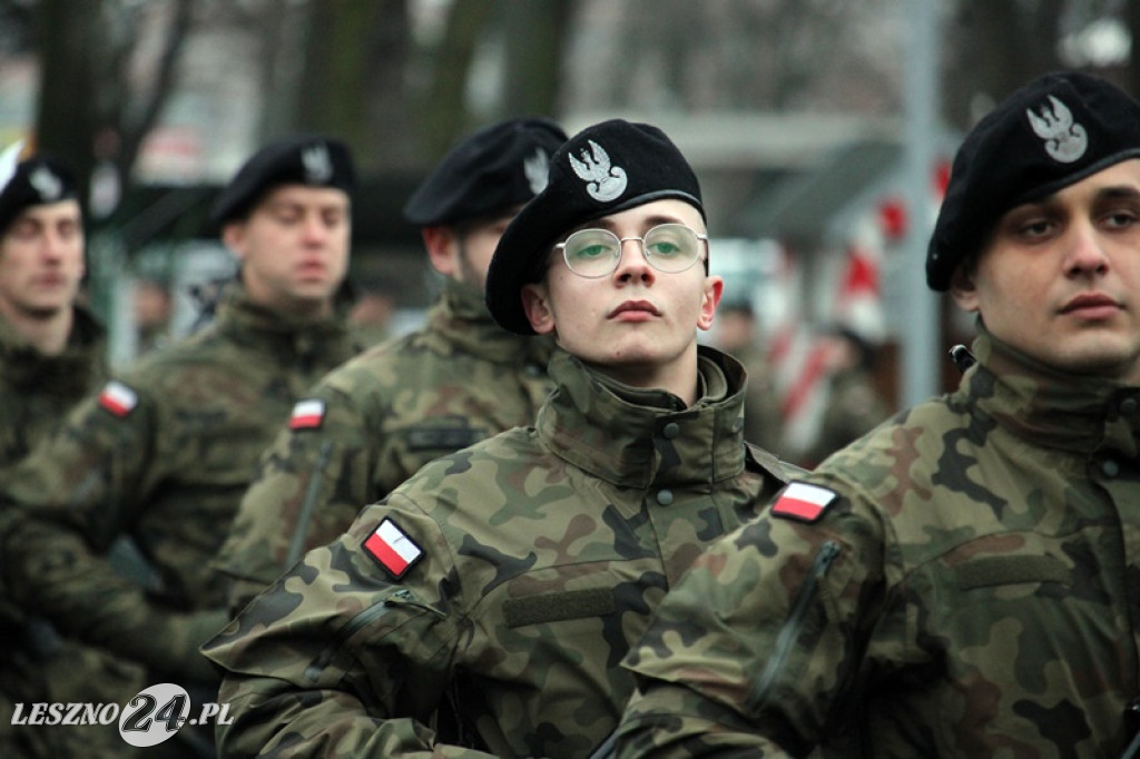Przysięga żołnierzy dobrowolnej służby w Lesznie