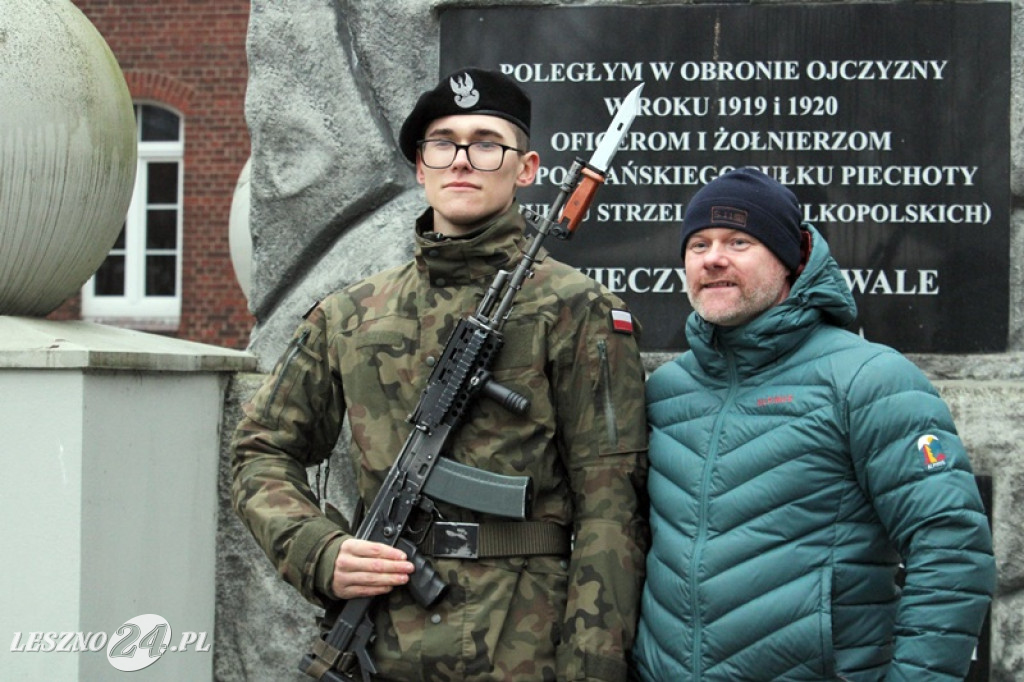 Przysięga żołnierzy dobrowolnej służby w Lesznie