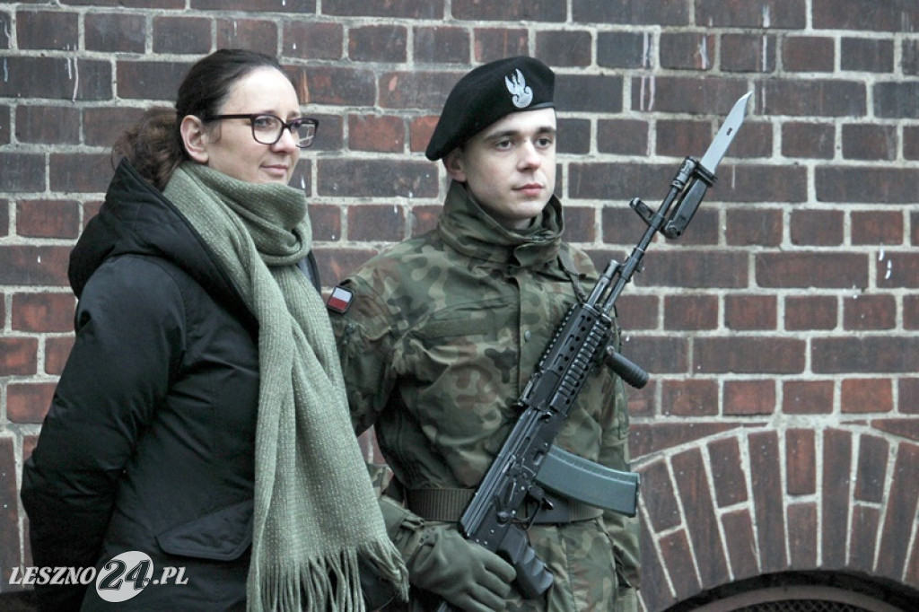 Przysięga żołnierzy dobrowolnej służby w Lesznie