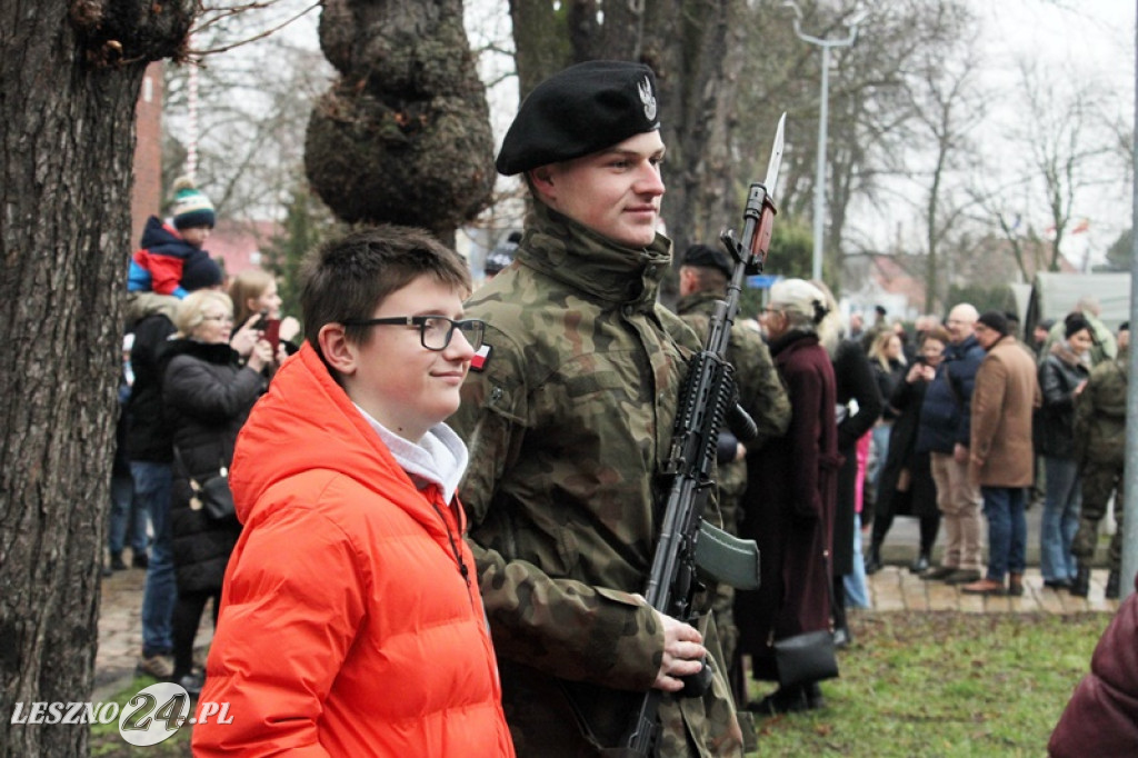 Przysięga żołnierzy dobrowolnej służby w Lesznie
