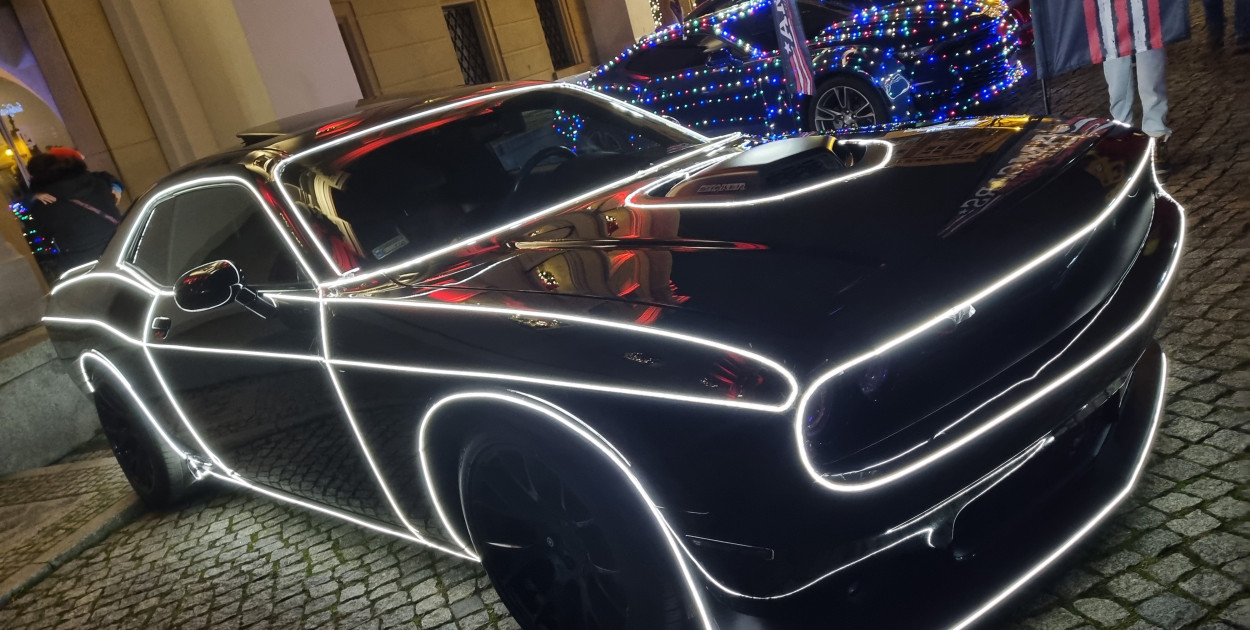 Zlot amerykańskich samochodów w Lesznie