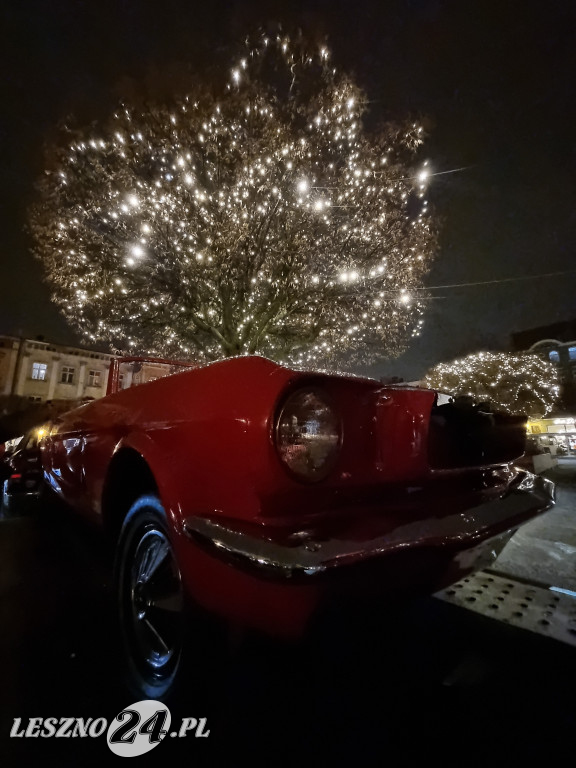 Zlot amerykańskich samochodów w Lesznie