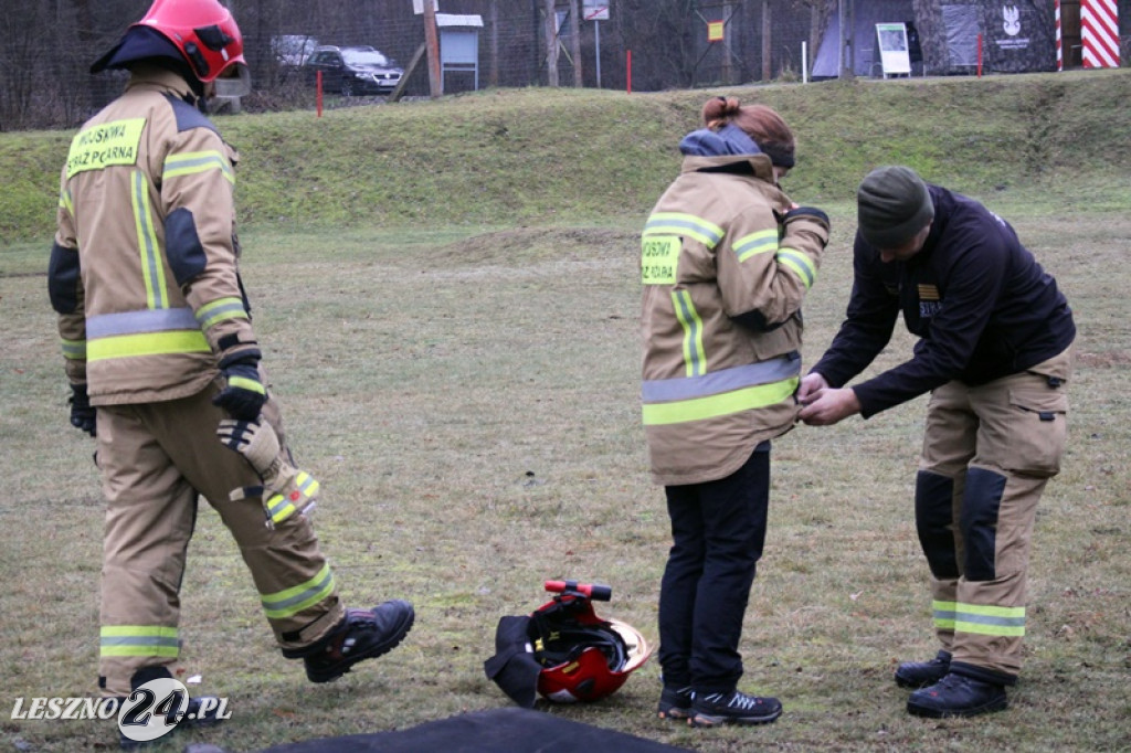 Żołnierze szkolili cywilów na strzelnicy w Wyciążkowie