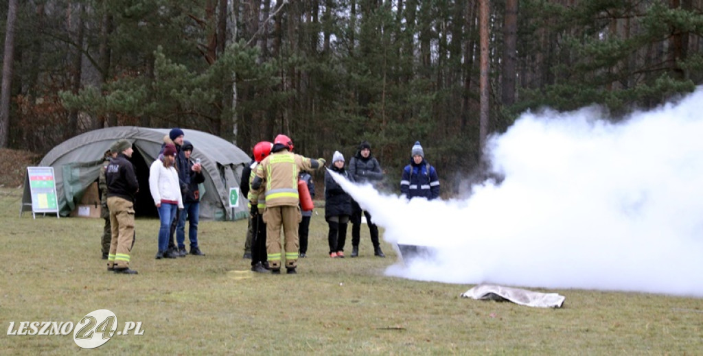 Żołnierze szkolili cywilów na strzelnicy w Wyciążkowie