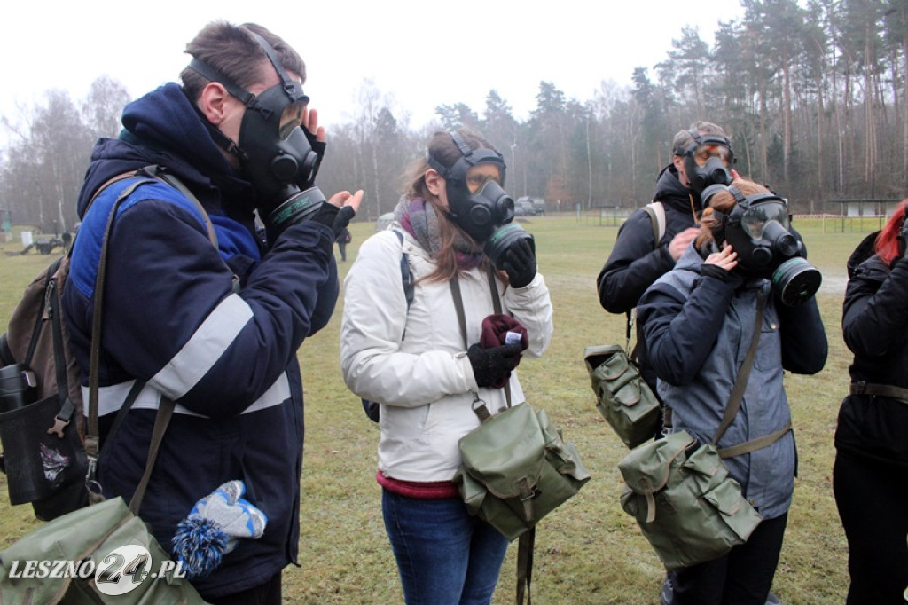 Żołnierze szkolili cywilów na strzelnicy w Wyciążkowie