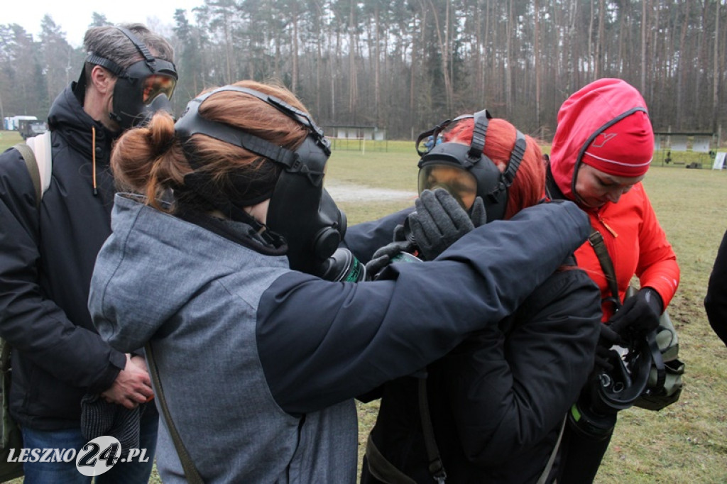 Żołnierze szkolili cywilów na strzelnicy w Wyciążkowie
