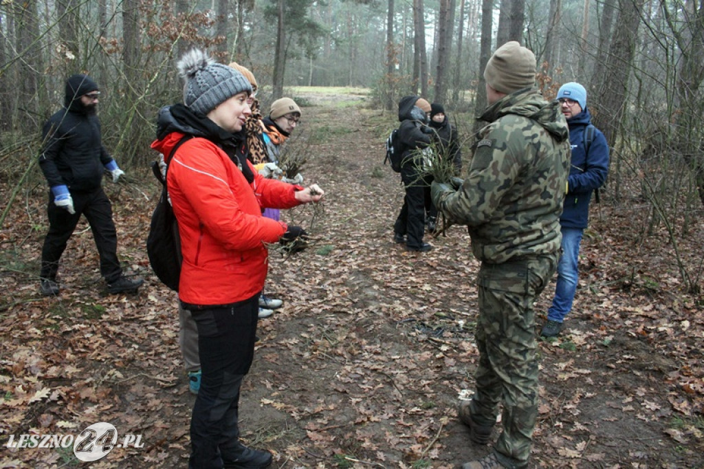 Żołnierze szkolili cywilów na strzelnicy w Wyciążkowie