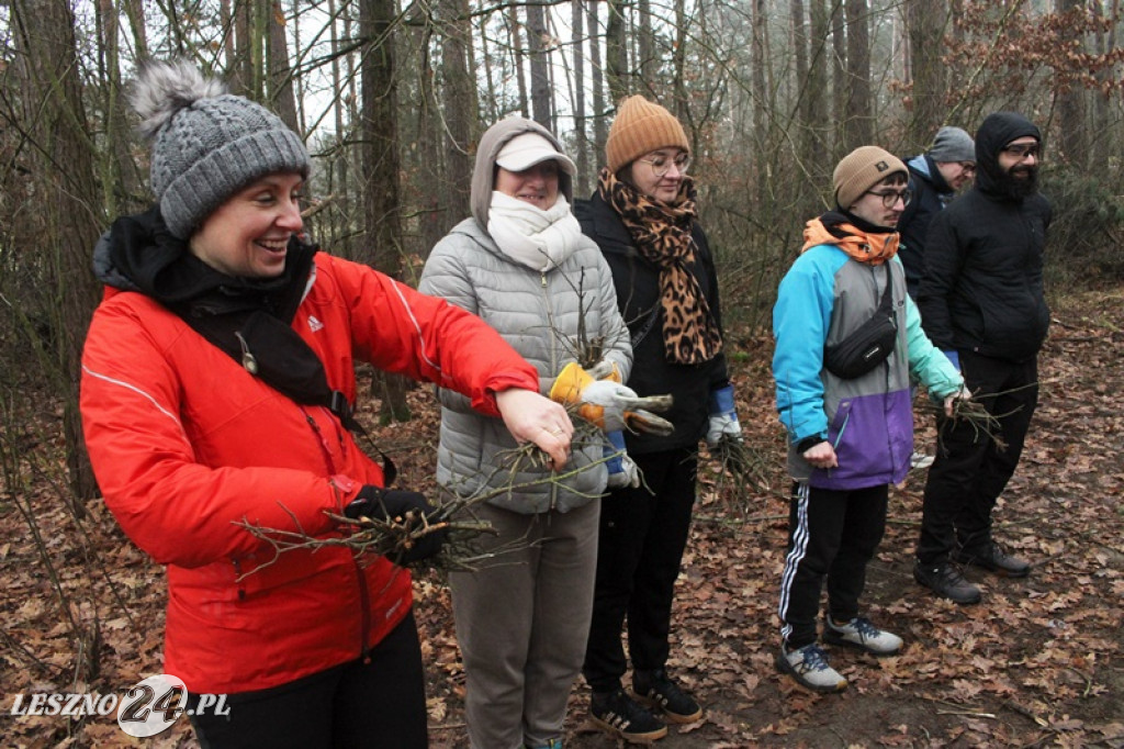 Żołnierze szkolili cywilów na strzelnicy w Wyciążkowie