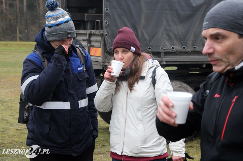 Żołnierze szkolili cywilów na strzelnicy w Wyciążkowie