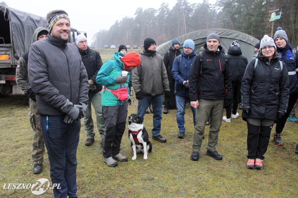Żołnierze szkolili cywilów na strzelnicy w Wyciążkowie