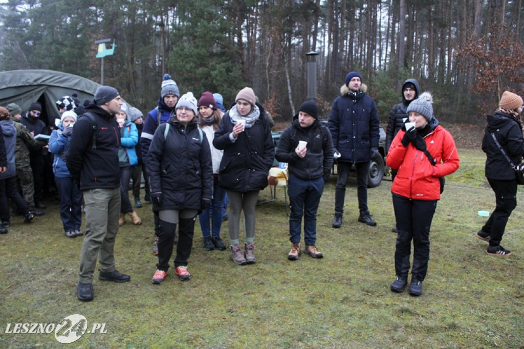 Żołnierze szkolili cywilów na strzelnicy w Wyciążkowie