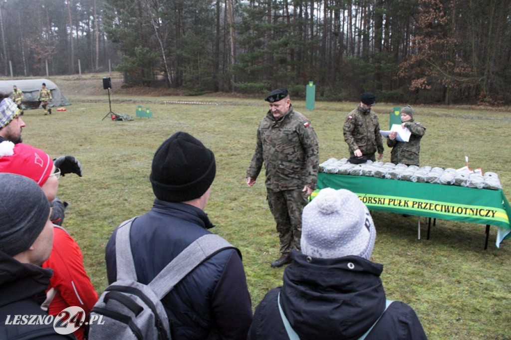 Żołnierze szkolili cywilów na strzelnicy w Wyciążkowie
