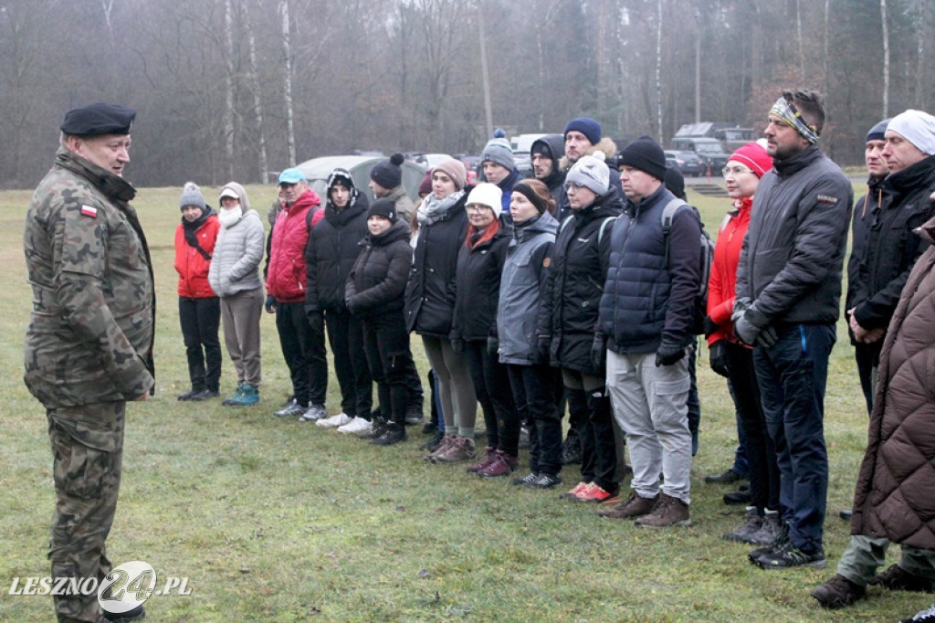Żołnierze szkolili cywilów na strzelnicy w Wyciążkowie