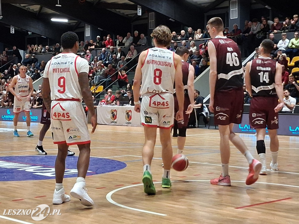 Koszykarskie emocje w Trapezie