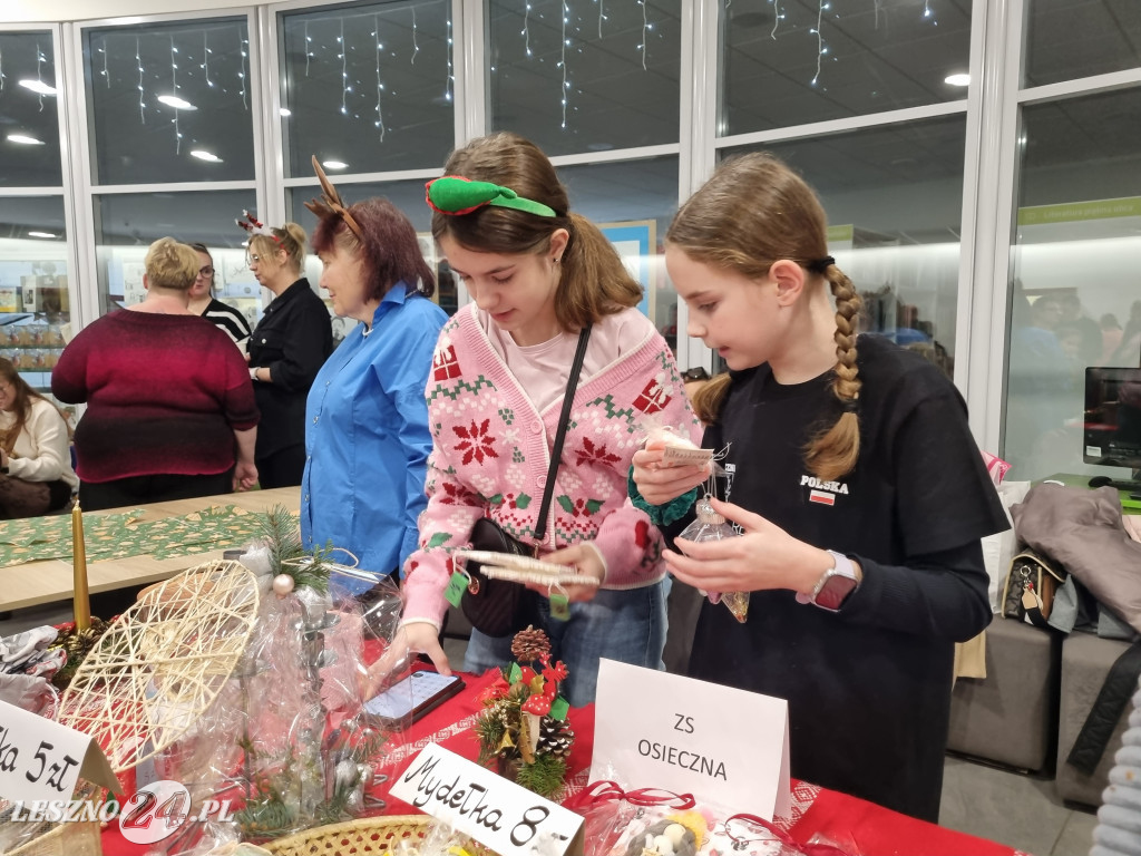 Osiecki Jarmark Bożonarodzeniowy