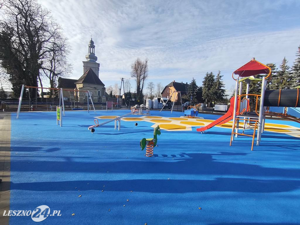 Nowy plac zabaw w Wilkowicach