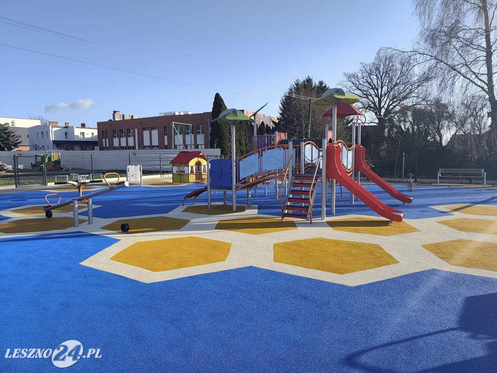 Nowy plac zabaw w Wilkowicach
