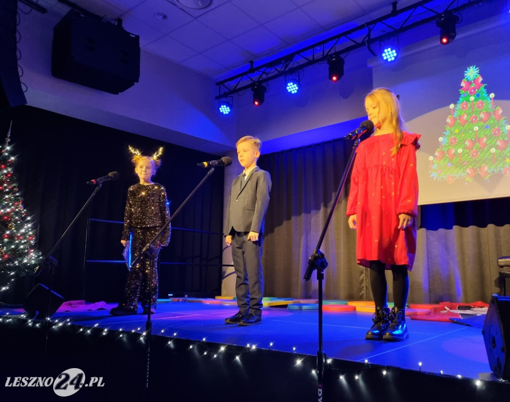 Koncert uczniów Szkoły Podstawowej nr 12 w Lesznie