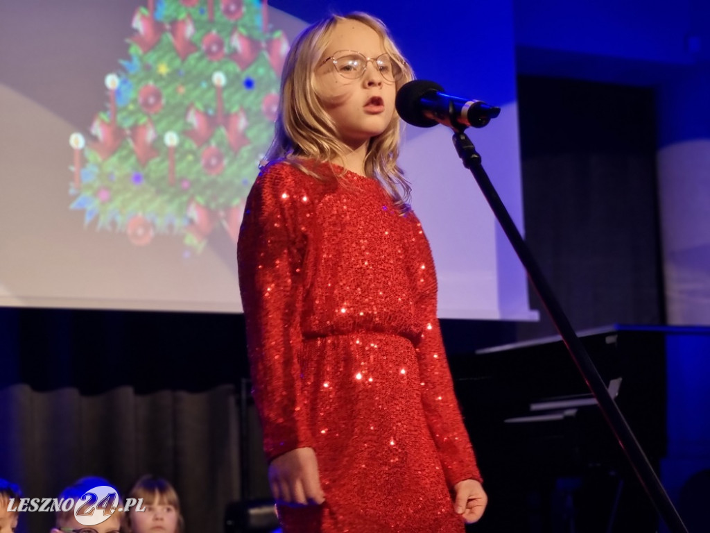 Koncert uczniów Szkoły Podstawowej nr 12 w Lesznie