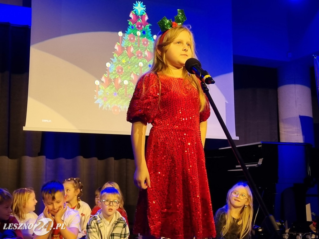 Koncert uczniów Szkoły Podstawowej nr 12 w Lesznie