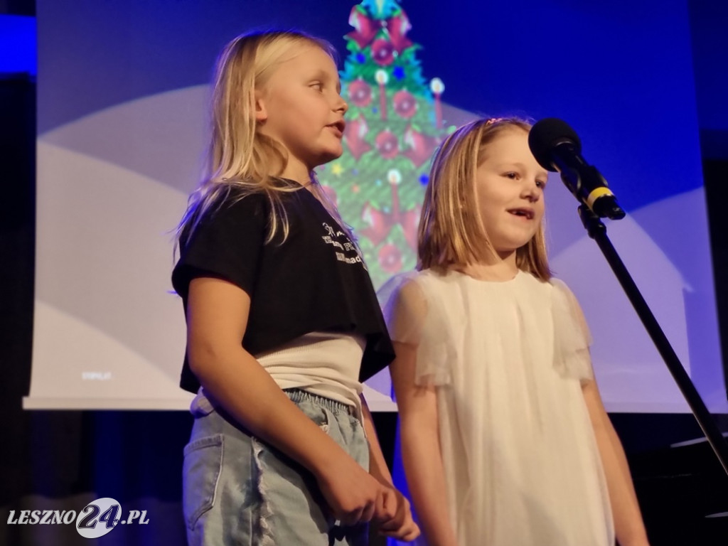 Koncert uczniów Szkoły Podstawowej nr 12 w Lesznie
