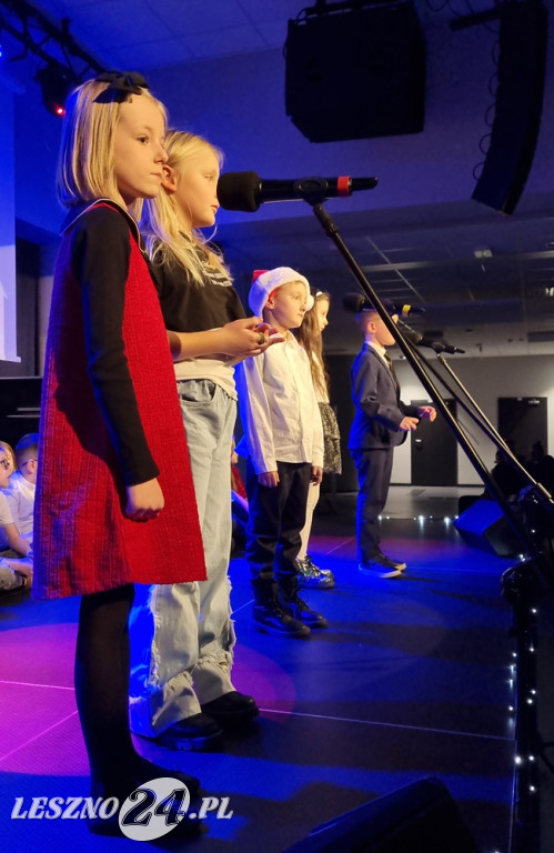 Koncert uczniów Szkoły Podstawowej nr 12 w Lesznie