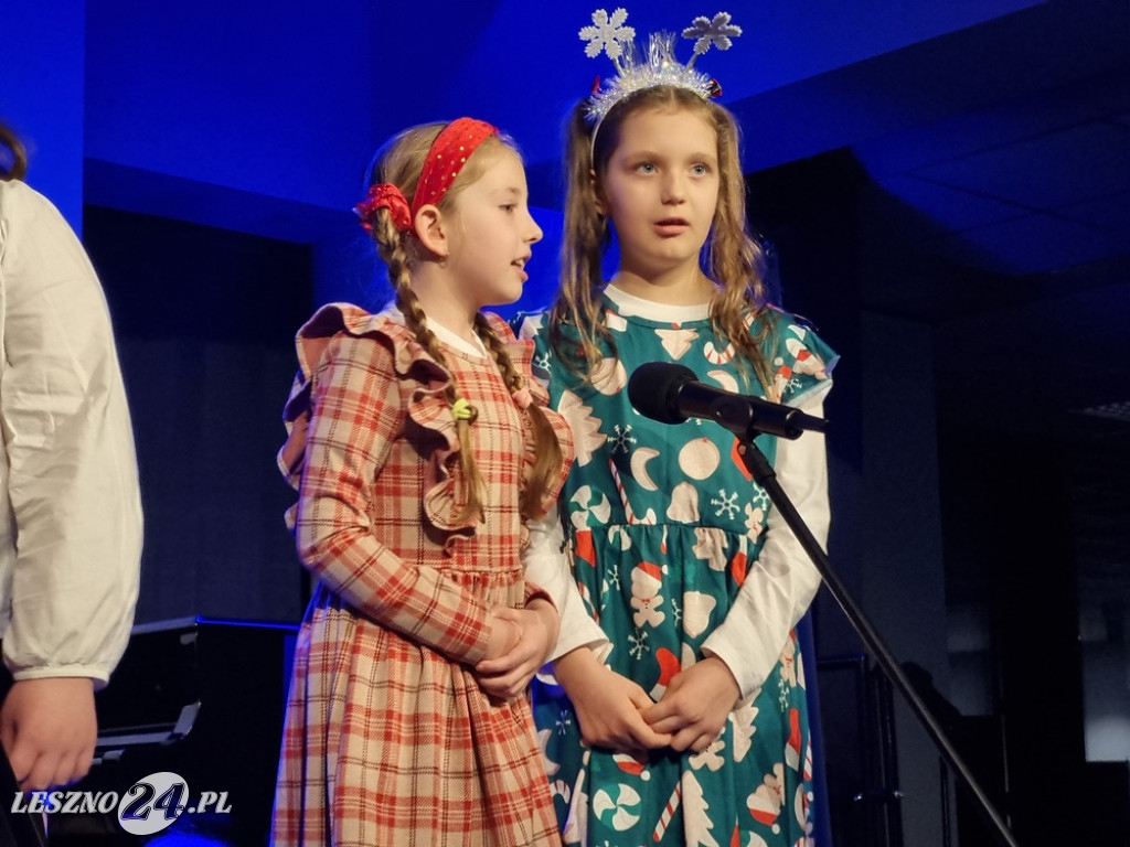 Koncert uczniów Szkoły Podstawowej nr 12 w Lesznie