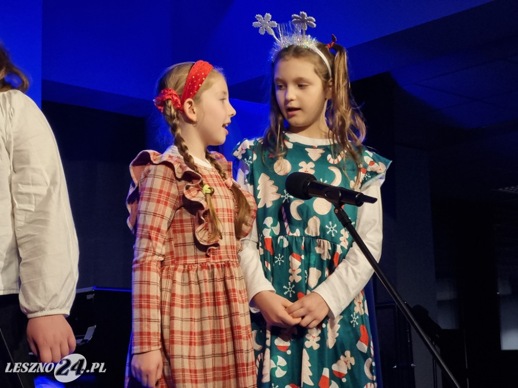 Koncert uczniów Szkoły Podstawowej nr 12 w Lesznie