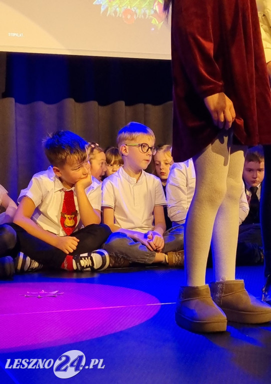 Koncert uczniów Szkoły Podstawowej nr 12 w Lesznie