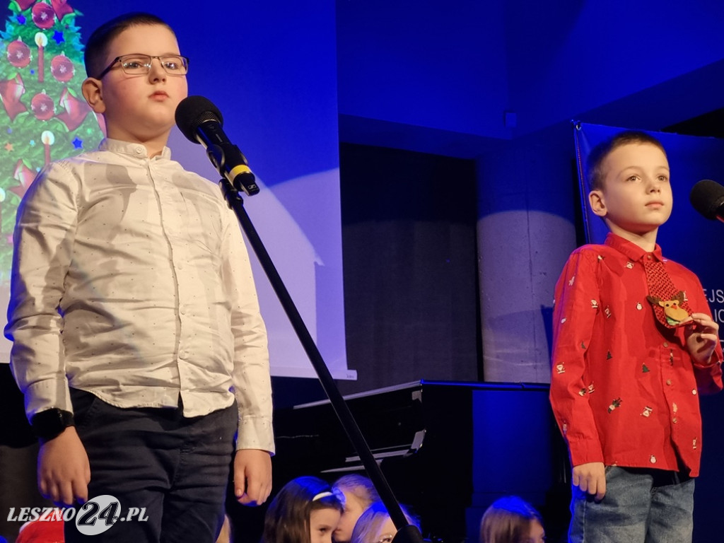 Koncert uczniów Szkoły Podstawowej nr 12 w Lesznie