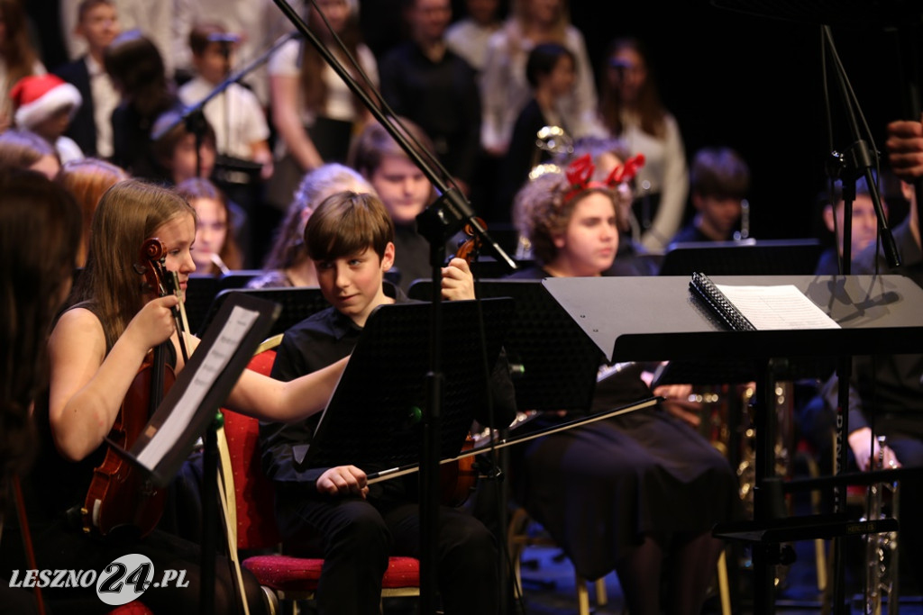 Koncert Świąteczmy PSM I i II stopnia w Lesznie