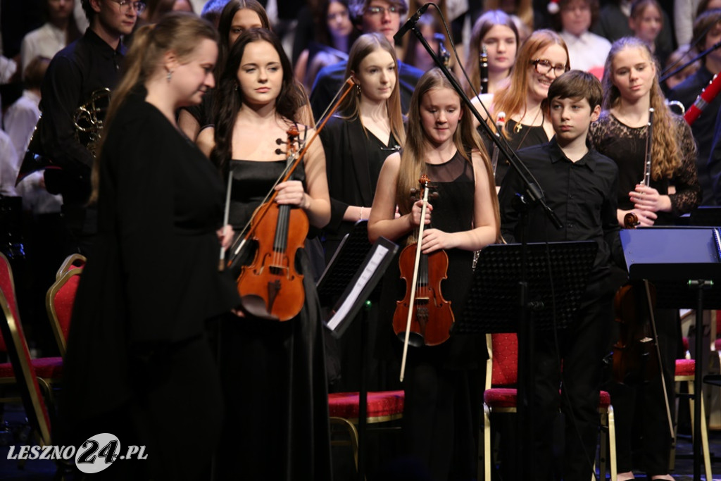 Koncert Świąteczmy PSM I i II stopnia w Lesznie