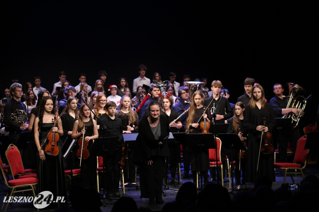 Koncert Świąteczmy PSM I i II stopnia w Lesznie