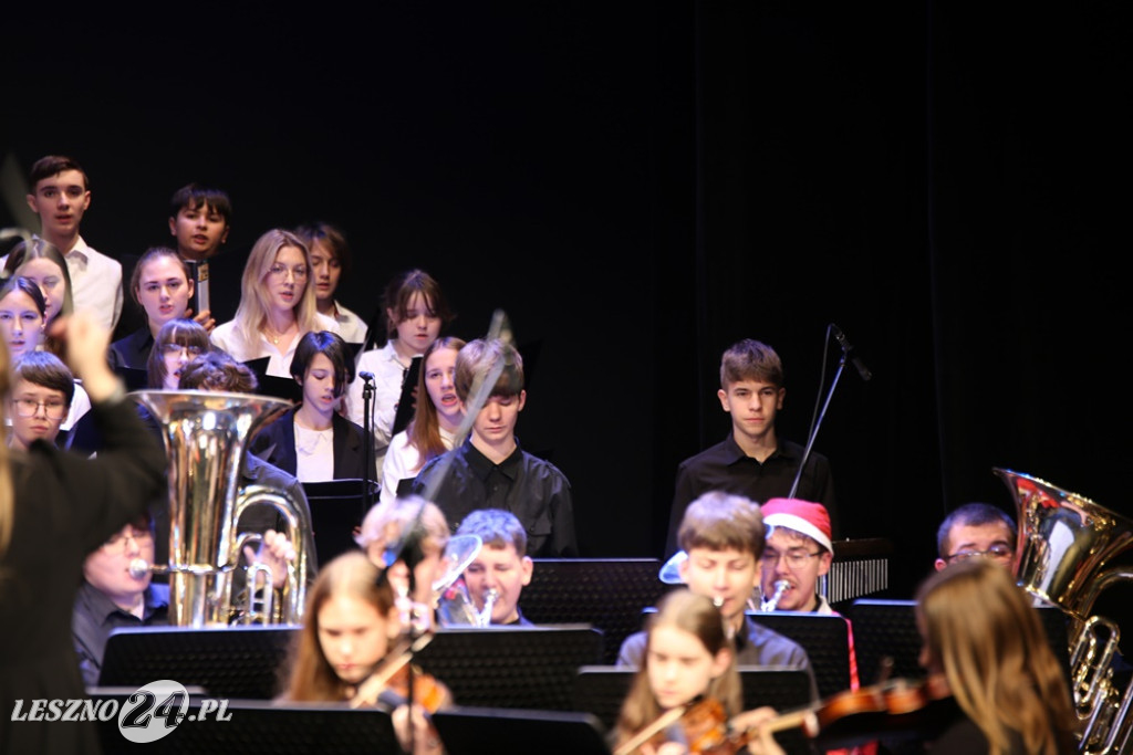 Koncert Świąteczmy PSM I i II stopnia w Lesznie