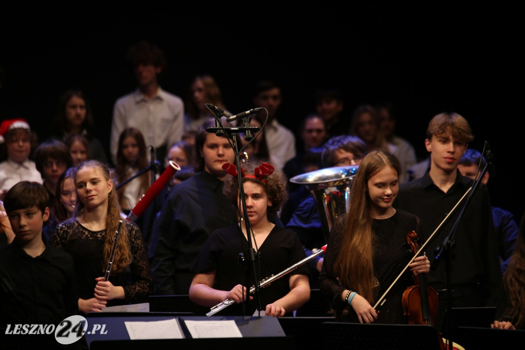 Koncert Świąteczmy PSM I i II stopnia w Lesznie