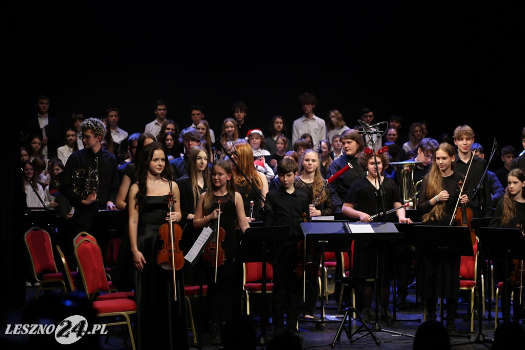 Koncert Świąteczmy PSM I i II stopnia w Lesznie