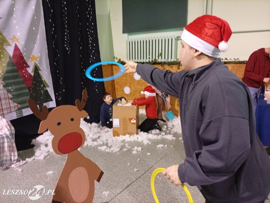 Świąteczne warsztaty w Zespole Szkół Specjalnych w Lesznie