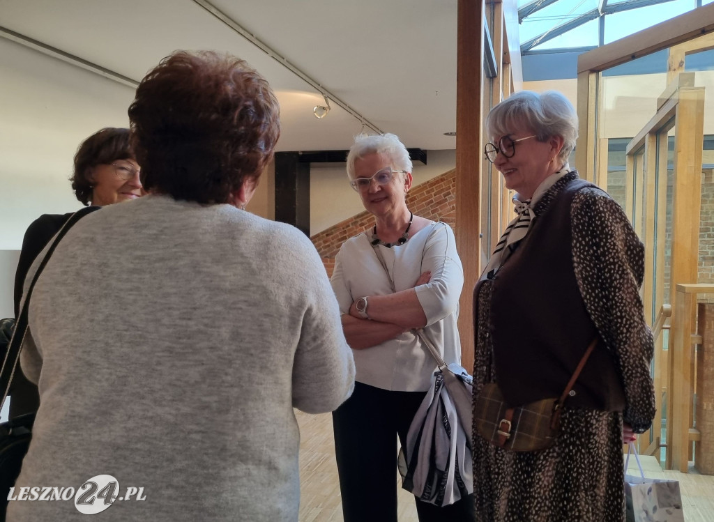 Wystawa fotografii Heleny Nowakowskiej z UTW w Lesznie