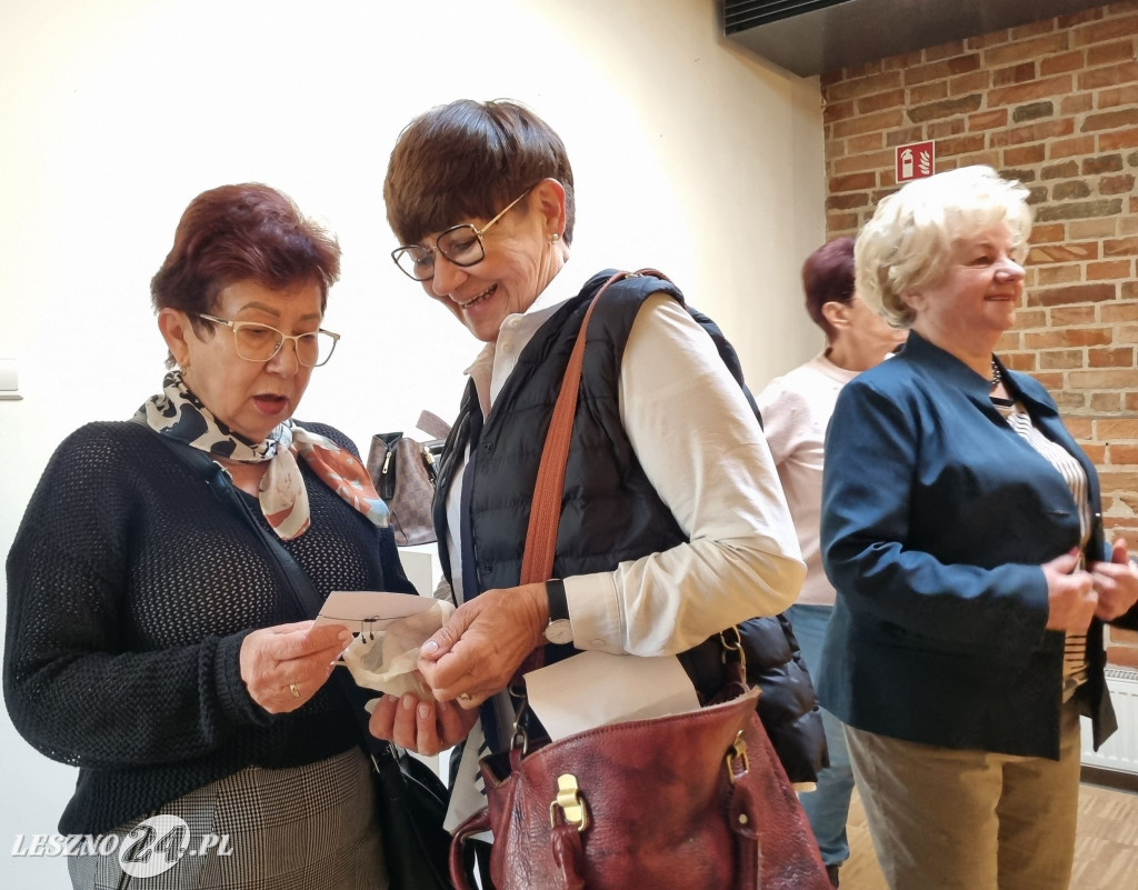 Wystawa fotografii Heleny Nowakowskiej z UTW w Lesznie