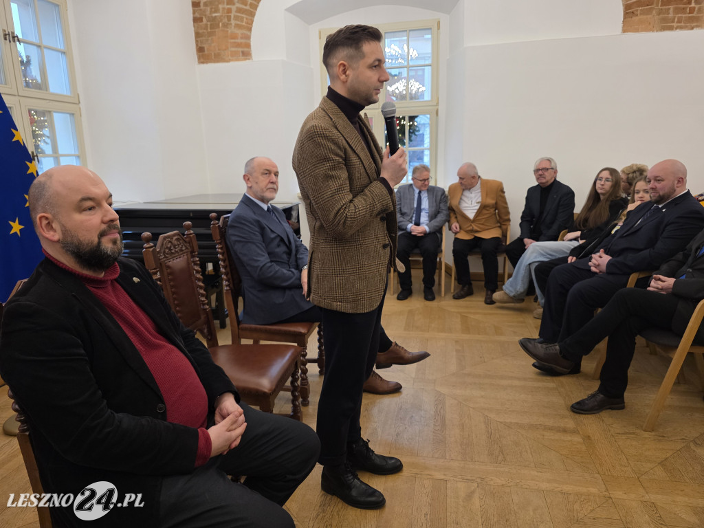 Europoseł PiS Patryk Jaki w Lesznie