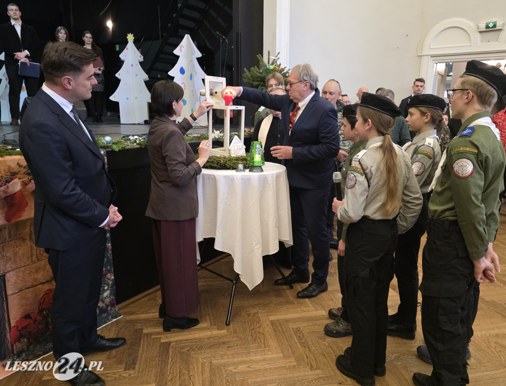 Wigilia dla samotnych i bezdomnych w Lesznie