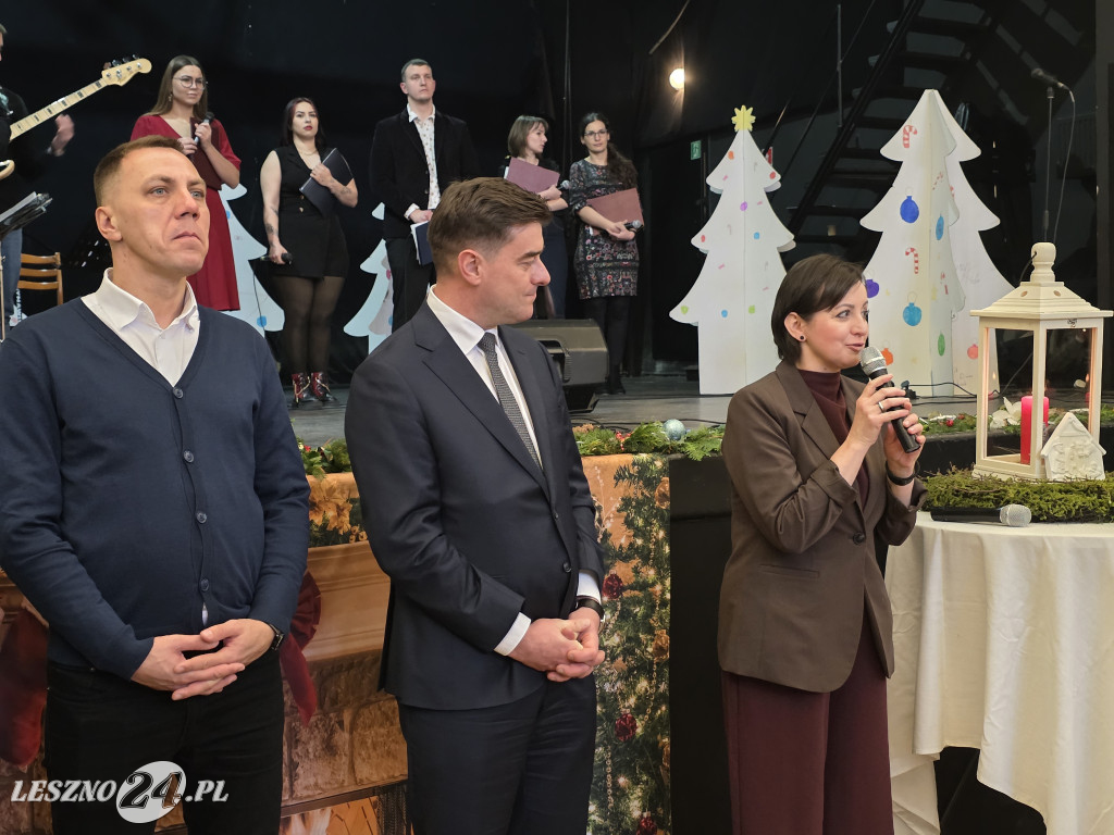 Wigilia dla samotnych i bezdomnych w Lesznie