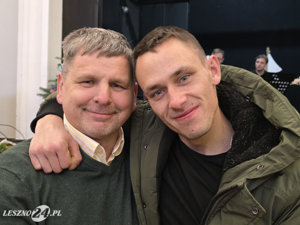 Wigilia dla samotnych i bezdomnych w Lesznie