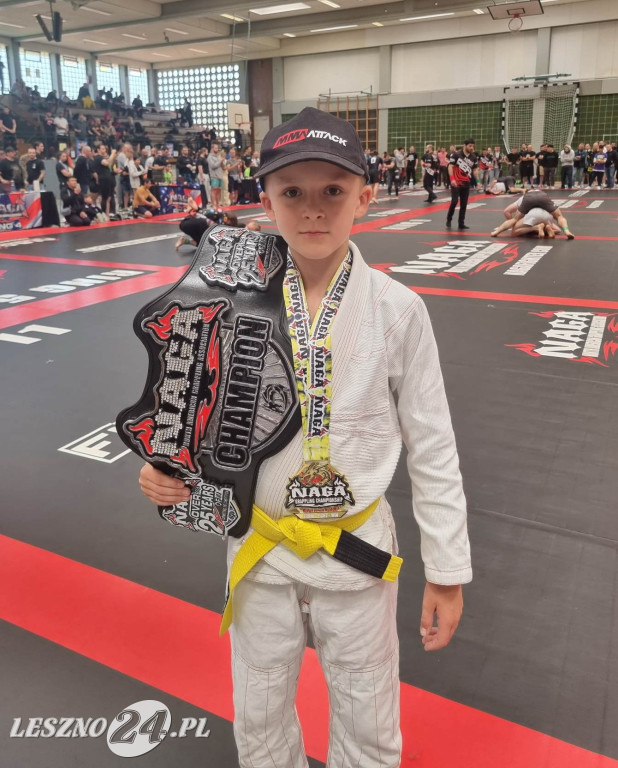 Dwunastoletni Tyson z Leszna zdobywa kolejne medale w sportach walki