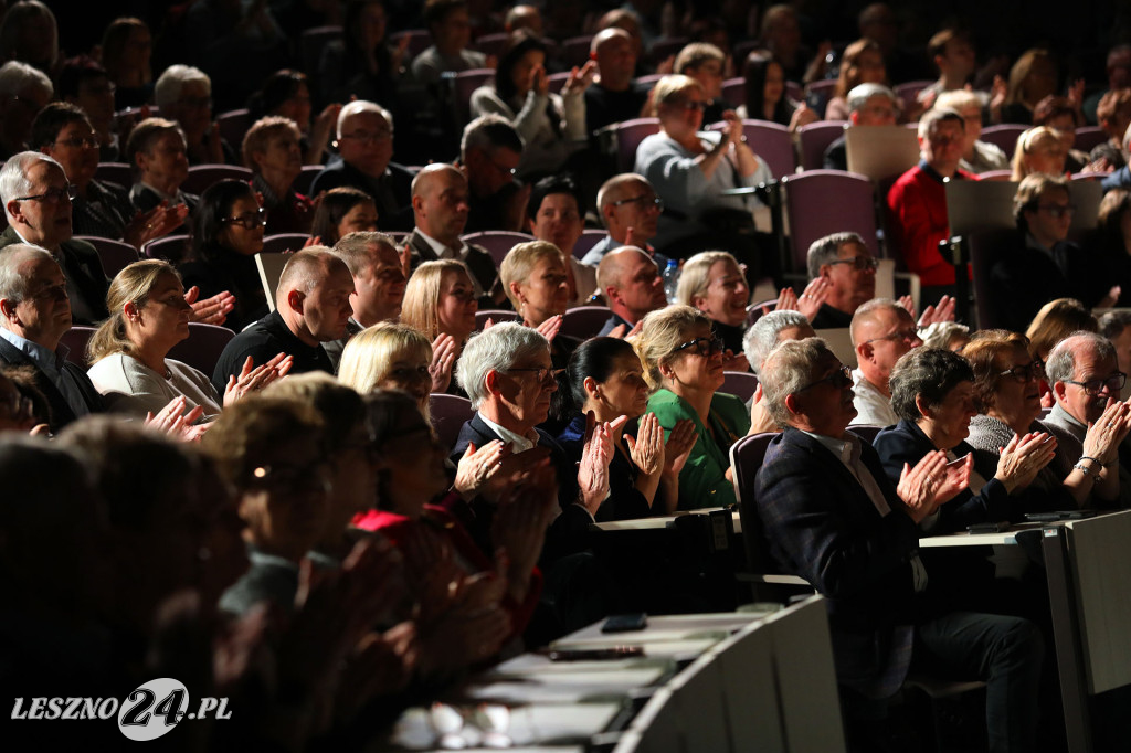 Kolędy na ludowo z tańcem