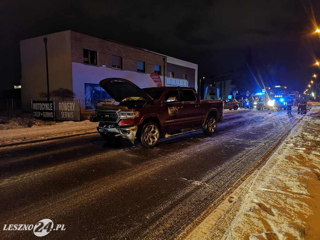 Zderzenie dwóch aut w Święciechowie